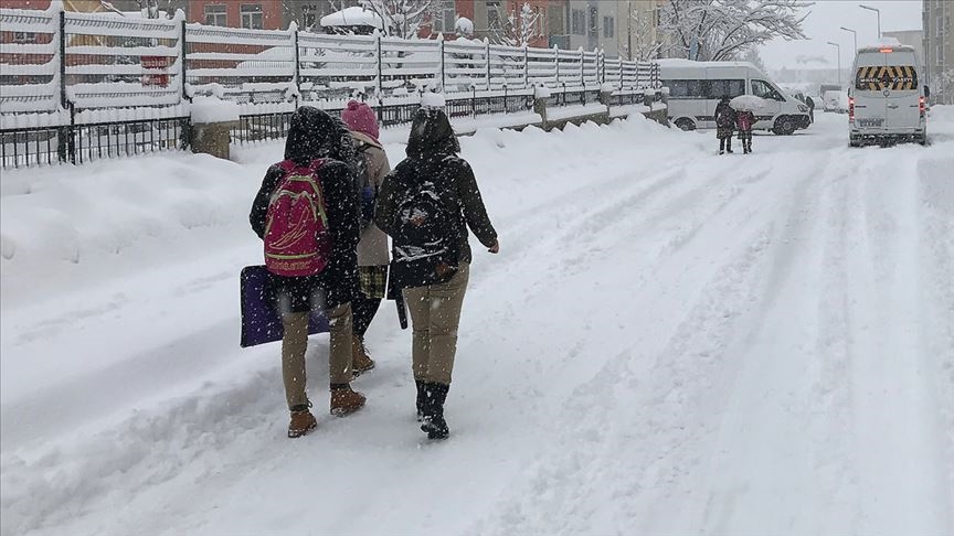 İstanbul'da eğitime bir gün ara verildi