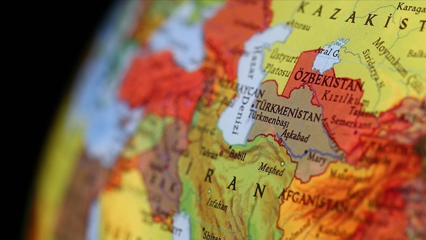 İran'da cumhurbaşkanlığı seçimleri için reformistlerin ilk adayı belli oldu