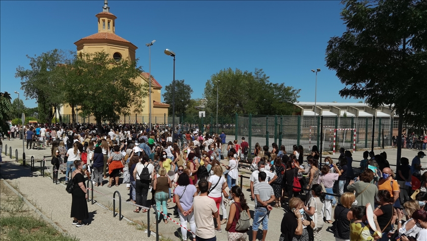 Spain: Schools become top source of COVID-19 clusters