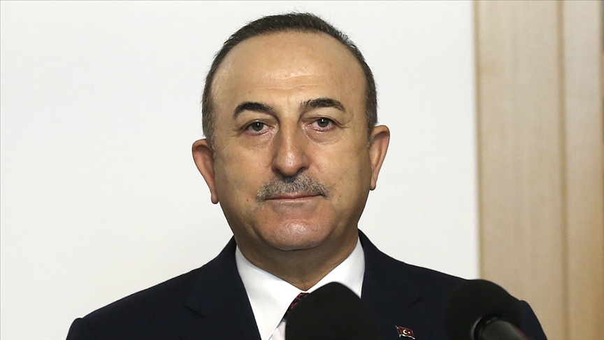 Dışişleri Bakanı Çavuşoğlu Kerç Boğazı'nda mürettebatı zehirlenen Türk gemisinin kaptanıyla görüştü