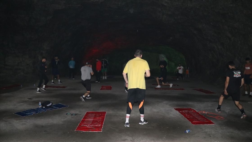 Tuz mağarasında antrenman yapan boksörlerin performansı arttı