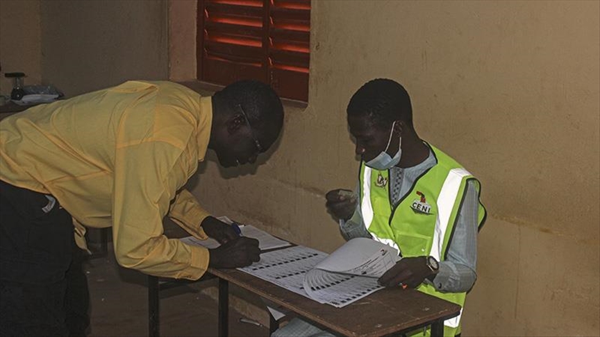 Niger: Bazoum leads 2nd round of presidential poll