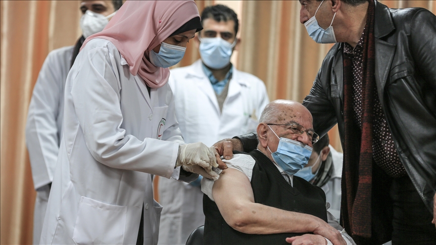 U Gazi počela vakcinacija protiv COVID-19 