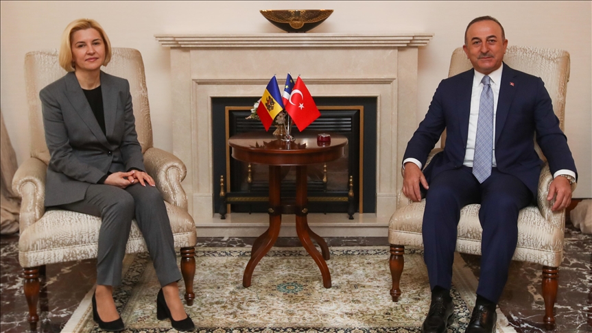 Turkish foreign minister meets Gagauz governor