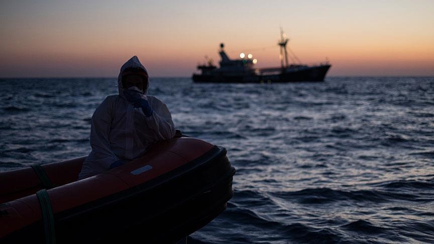 У берегов Туниса спасены более 100 нелегальных мигрантов