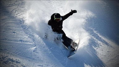 Crystal snow in Turkey’s Cibiltepe allures visitors
