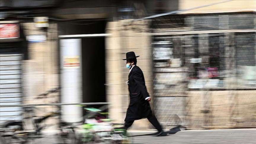 İsrail'de yapılan anket Yahudi gençlerin büyük bölümünün Filistinlilerden nefret ettiğini ortaya koydu