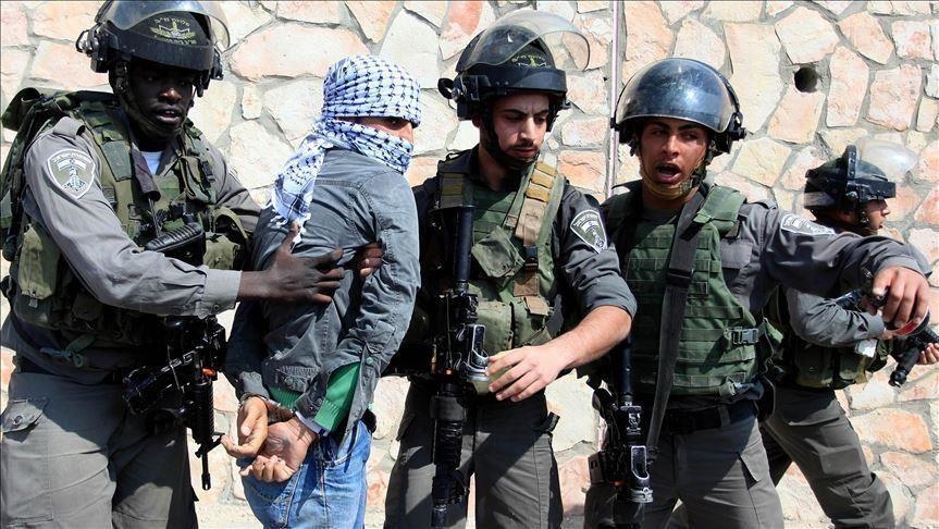 Israel detains 13 Palestinians in West Bank raids
