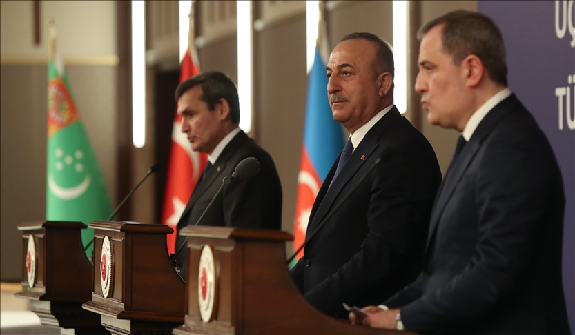 "Bashkëpunimi Turqi-Azerbajxhan-Turkmenistan përfitim për rajonin"