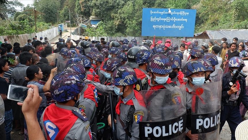 G7, EU condemn violence against protesters in Myanmar