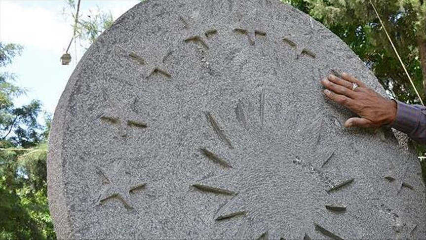 Syrian refugee became stonemason in southern Turkey