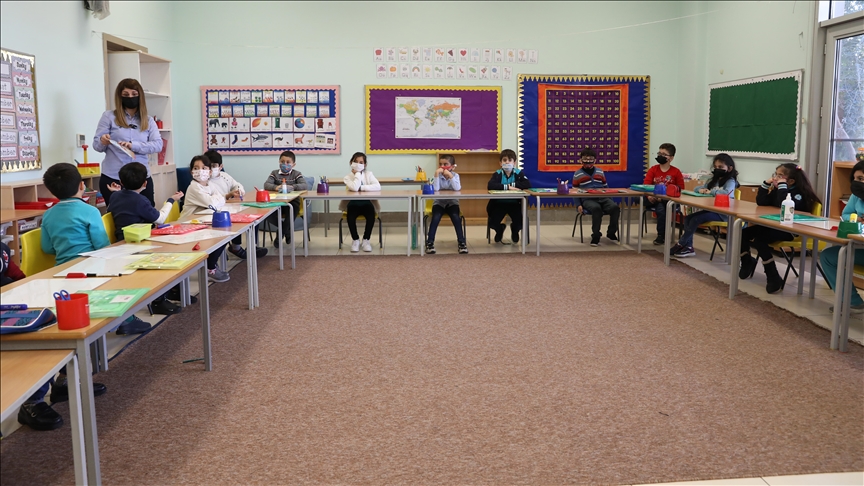 More than 300 Iraqi children contract COVID-19 strain