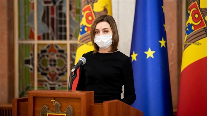 Санду заявила, что собирается быть «удобным президентом»