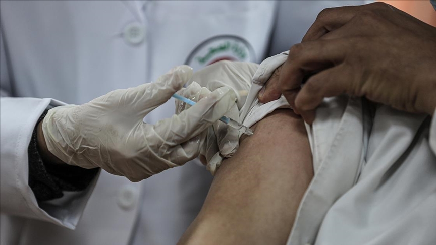 BM Filistinli Mültecilere Yardım Ajansı, Gazze'ye daha fazla aşı tedarik edilmesi çağrısı yaptı