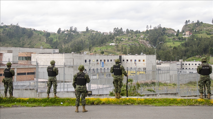 Policía de Ecuador controló nuevos incidentes en cárceles de Guayaquil y Latacunga