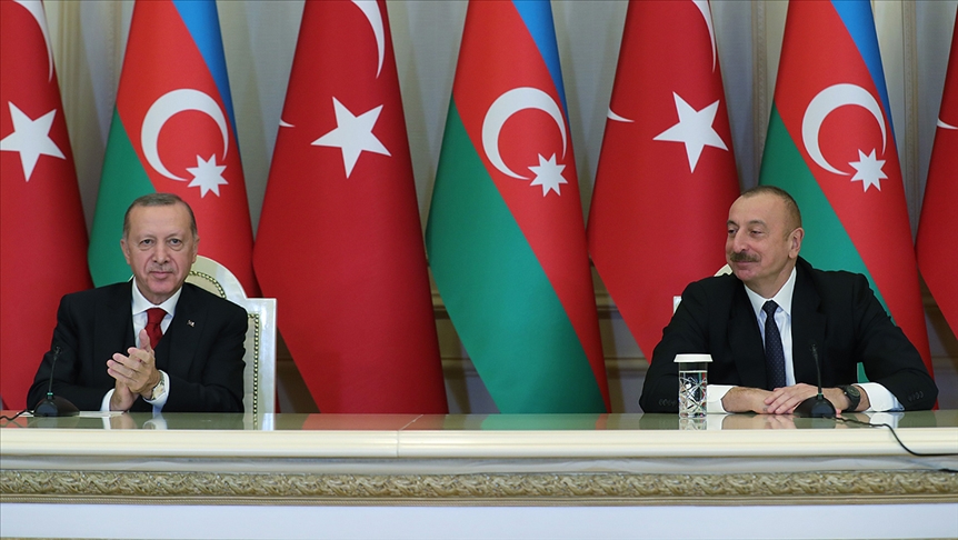 Aliyev, Cumhurbaşkanı Erdoğan'ın doğum gününü kutladı