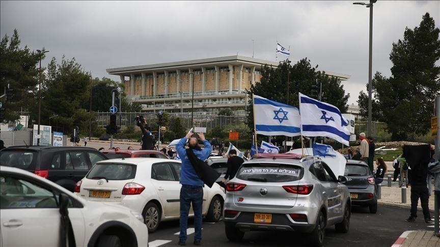 Israël impose un bouclage des territoires de l'Autorité palestinienne jusqu'à dimanche