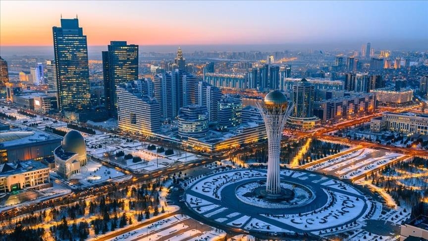 Казахстан с марта ослабит карантинные ограничения