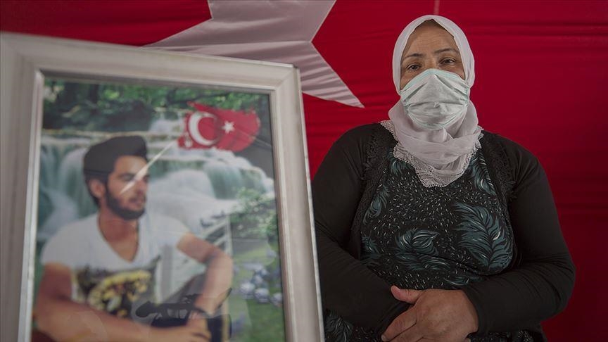 Mother joins sit-in to inspire others to defy terrorist PKK