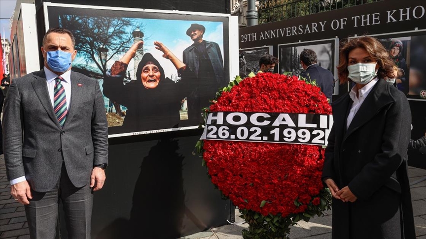 İstanbul'da '29. Yılında Hocalı Soykırımı Fotoğraf Sergisi' açıldı