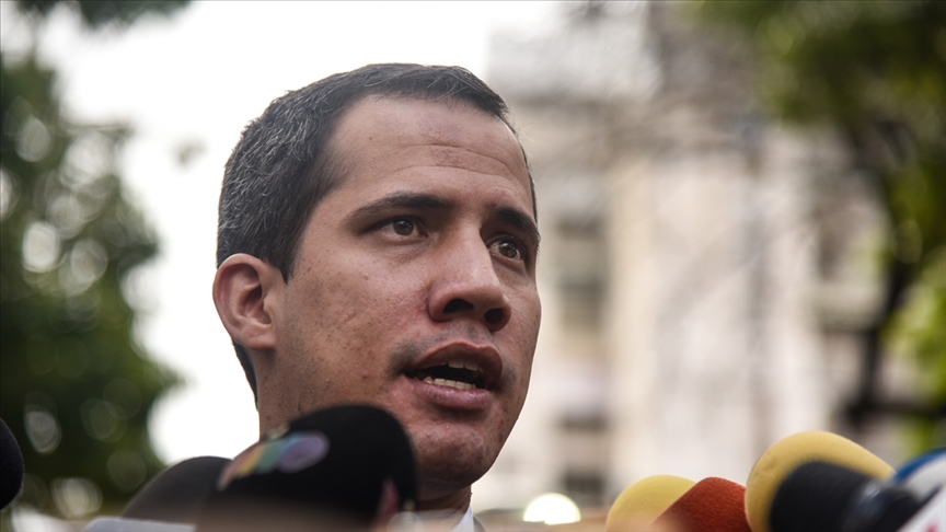 Venezuela'da muhalif lider Guaido, 15 yıl boyunca kamu görevlerinden men edildi