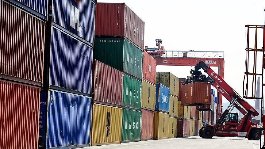 Ocakta geçen yılın aynı ayına göre ihracat arttı, ithalat azaldı