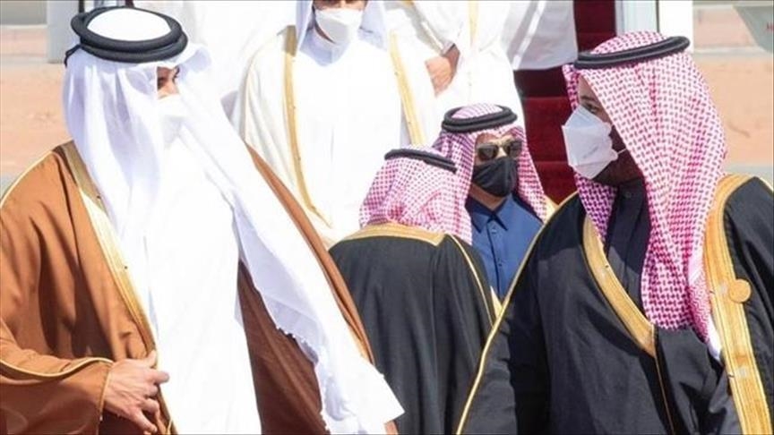 أمير قطر يهنئ العاهل السعودي بنجاح عملية جراحية لولي العهد