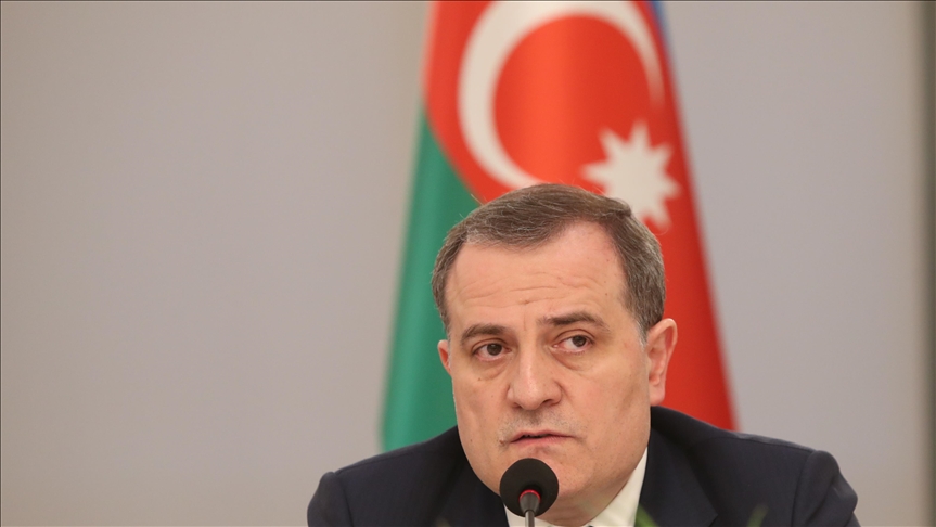 Azerbaijani foreign minister receives Pakistani delegation