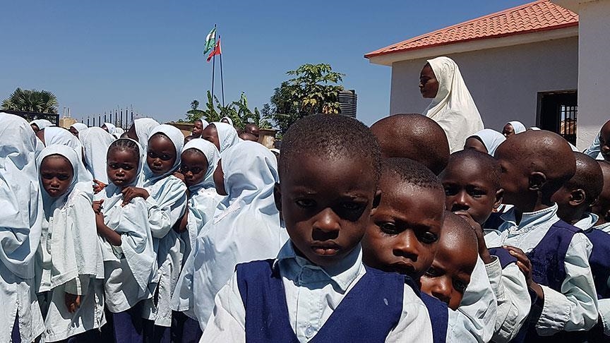 В школах Нигерии разрешили носить хиджаб
