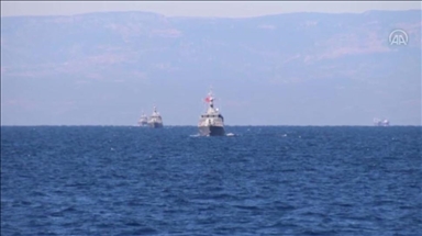 تدريبات بحرية للقوات التركية في مياه المتوسط
