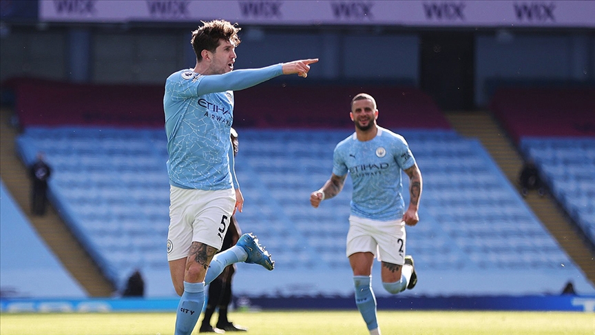 Manchester City'den Premier Lig'de peş peşe 14. galibiyet