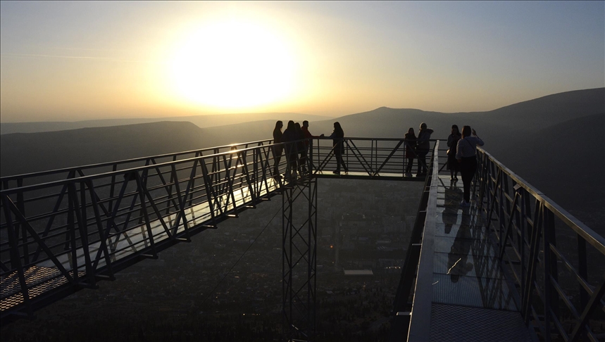 Nova turistička atrakcija u Mostaru: S Fortice nestvarni prizori zalaska sunca