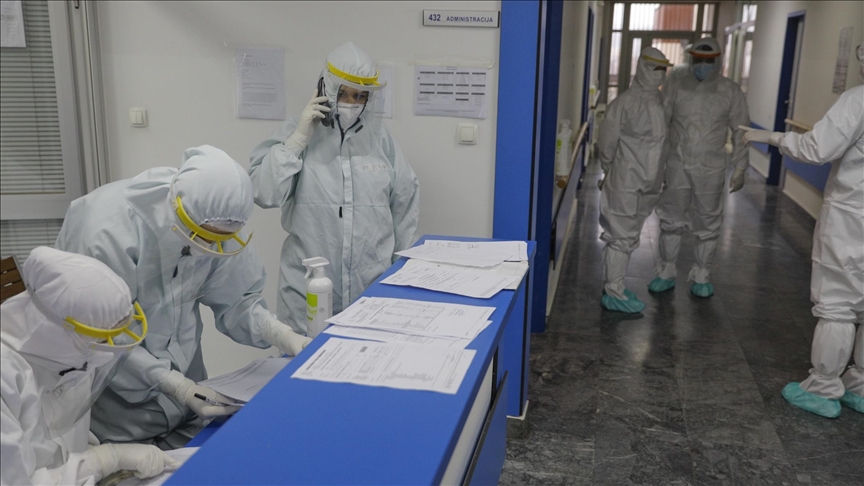 BiH: Registrovano 711 novozaraženih koronavirusom, preminulo još 17 osoba