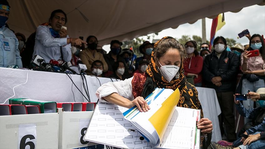 Indígenas en Ecuador convocan a paro nacional tras controvertida decisión del Consejo Nacional Electoral