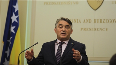 Komšić povodom Dana nezavisnosti BiH: Moramo se i dalje boriti za integritet i opstanak države