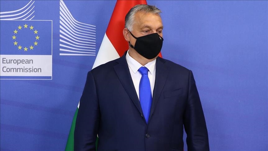 Kryeministri hungarez pranoi vaksinën kineze kundër COVID-19