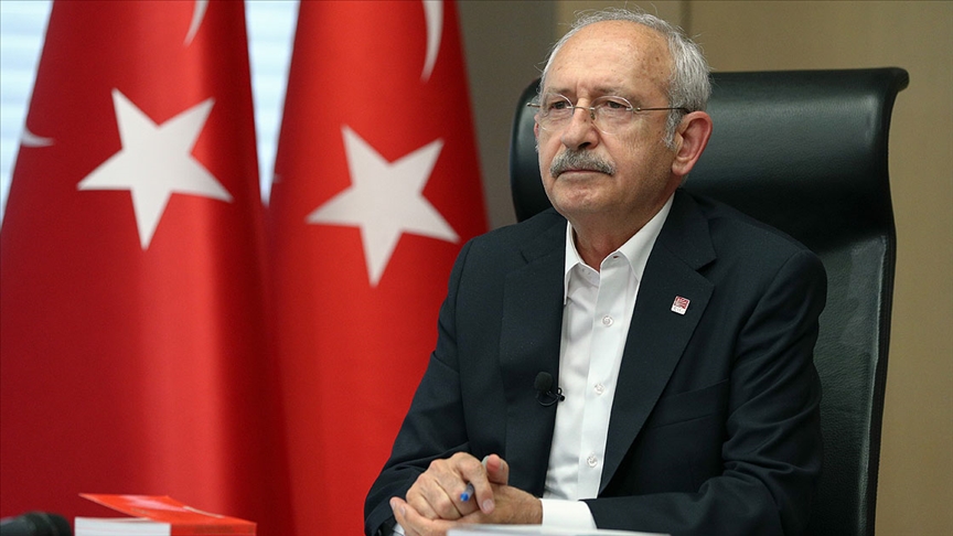 Kılıçdaroğlu: Edebiyat dünyamızın çınarı Yaşar Kemal'i saygı, rahmet ve özlemle anıyorum