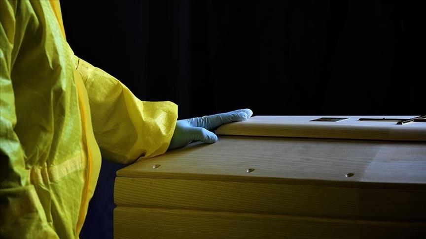 UK: COVID-19 deaths, infections continue to fall