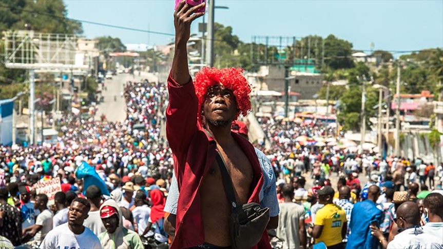 Cientos de personas salieron a las calles de Haití para protestar contra el Gobierno