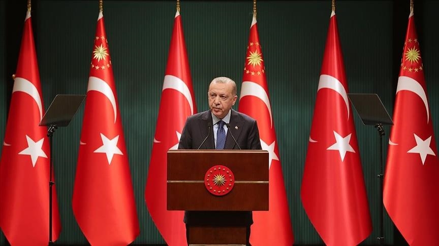 Erdogan: En France, on est face à un racisme institutionnel