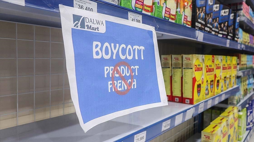 Fransa'nın Müslümanlara yönelik tutumuna karşı 'Uluslararası Fransız Mallarına Boykot Konferansı' düzenlendi