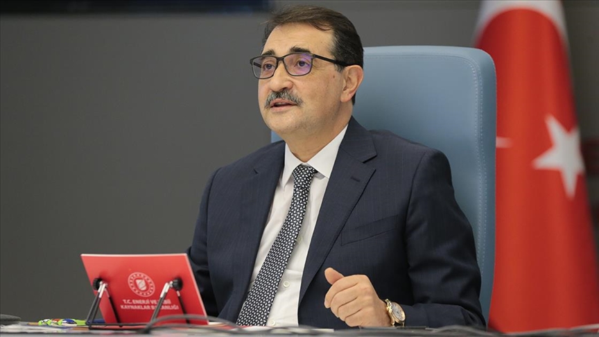 Bakan Dönmez: Türkiye'nin nükleer teknoloji atağında Yıldız Teknik ekolünü güçlü şekilde görmek istiyoruz