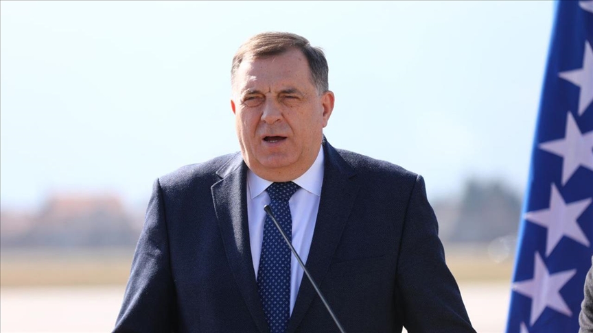 Dodik: BiH je avansno uplatila vakcine iz COVAX-a i bilo bi poslovno i u redu da budu isporučene