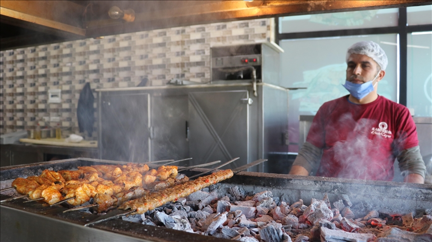 Kebabxaneyên li Edeneyê ji ber biryarên nû kêfxweş in