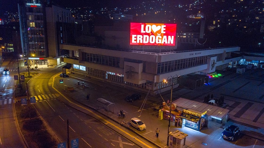 Podrška predsjedniku Turske: “Love Erdogan” na bilbordima u Sarajevu