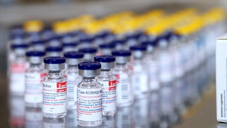 سومین محموله واکسن روسی وارد ایران شد 