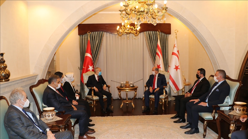 Ο Πρόεδρος της ΤΔΒΚ Τατάρ συναντήθηκε με τον Κιλίτ και τη συνοδευτική του αντιπροσωπεία