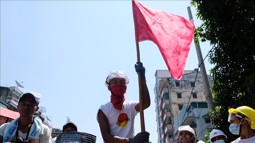 Las manifestaciones continúan a pesar de la letal represión en Myanmar
