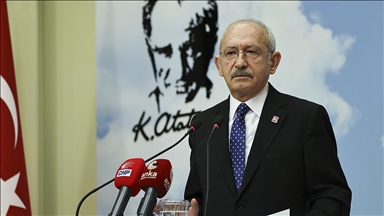 Kılıçdaroğlu şehit askerlerin ailelerine başsağlığı diledi