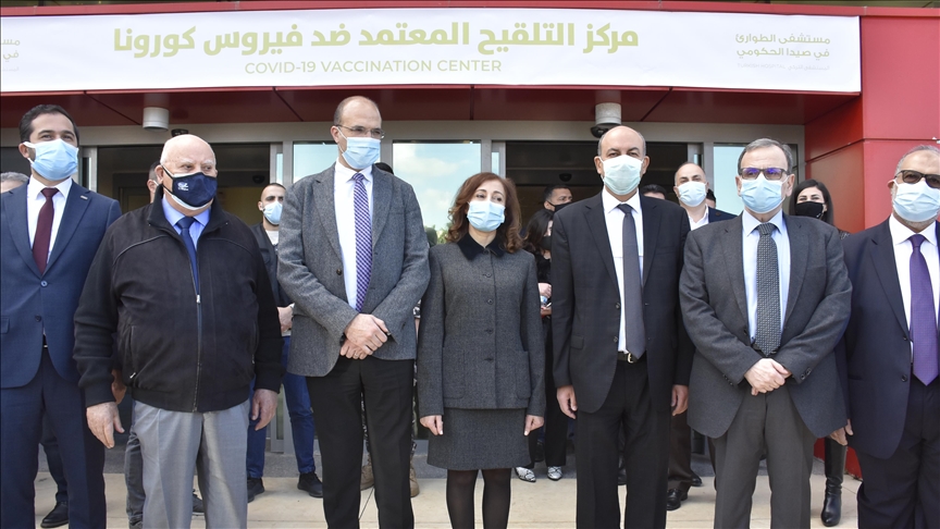 لبنان.. افتتاح مركز للتلقيح ضد كورونا في المستشفى التركي بصيدا